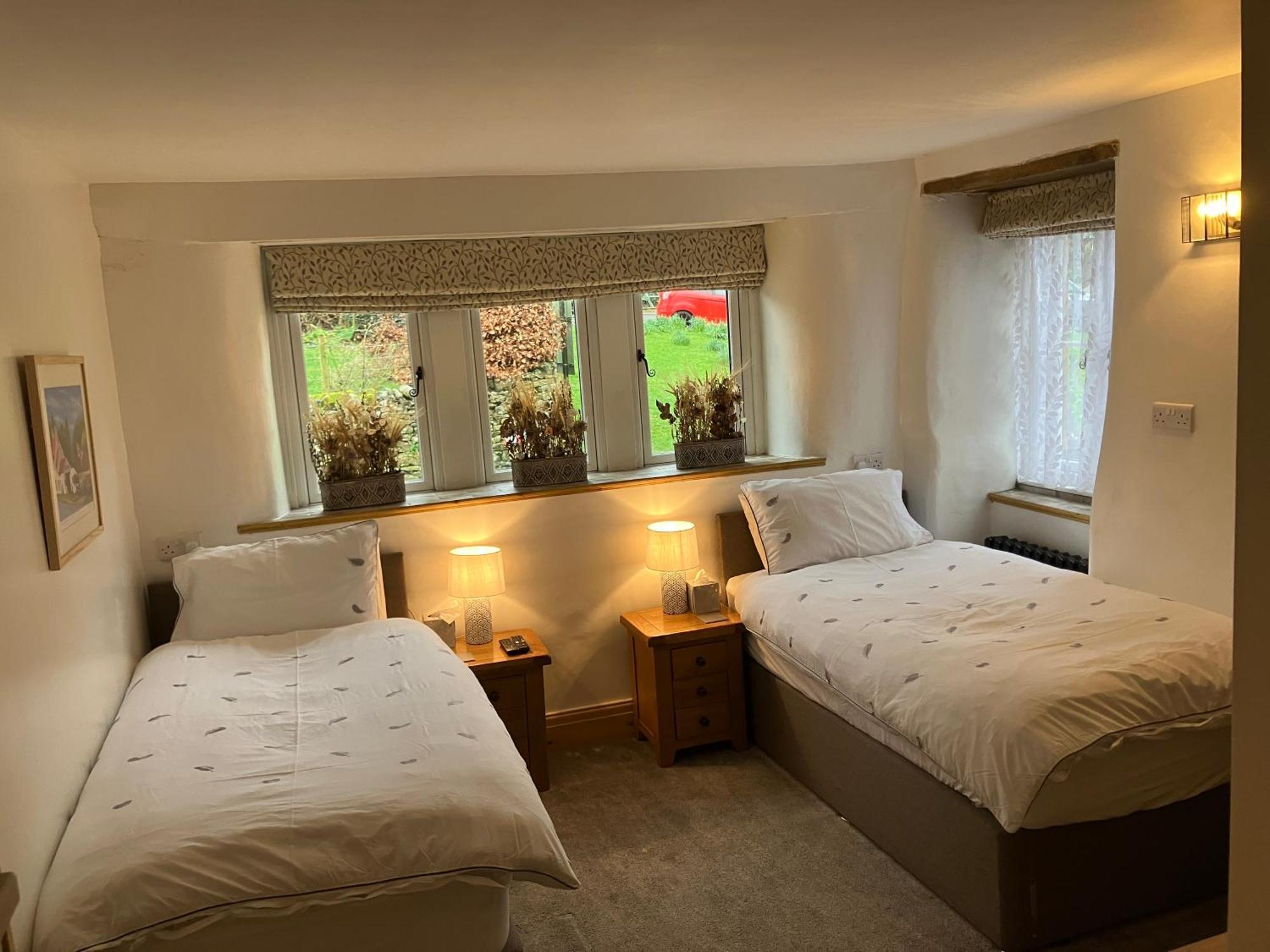 Апартаменты The Snug At Greystones Buckden  Экстерьер фото